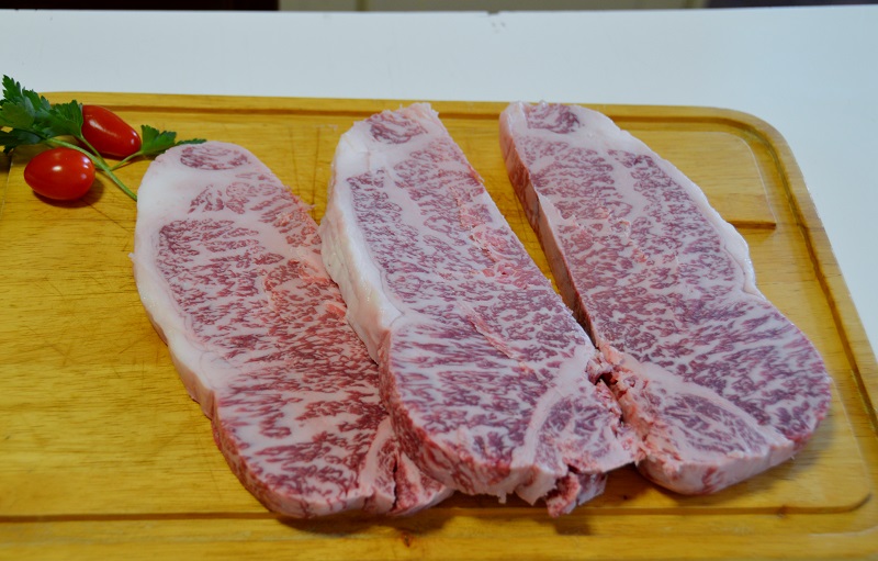 CARNE DI KOBE: La tipica marezzatura della carne