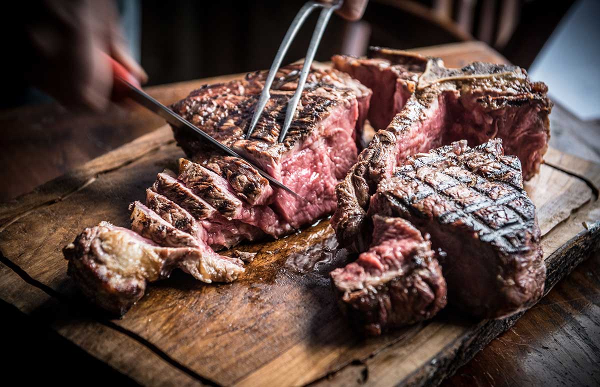 LA BISTECCA FIORENTINA 7 REGOLE PER BRACIARLA