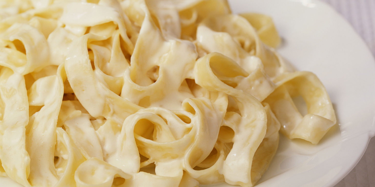 FETTUCCINE ALL'ALFREDO