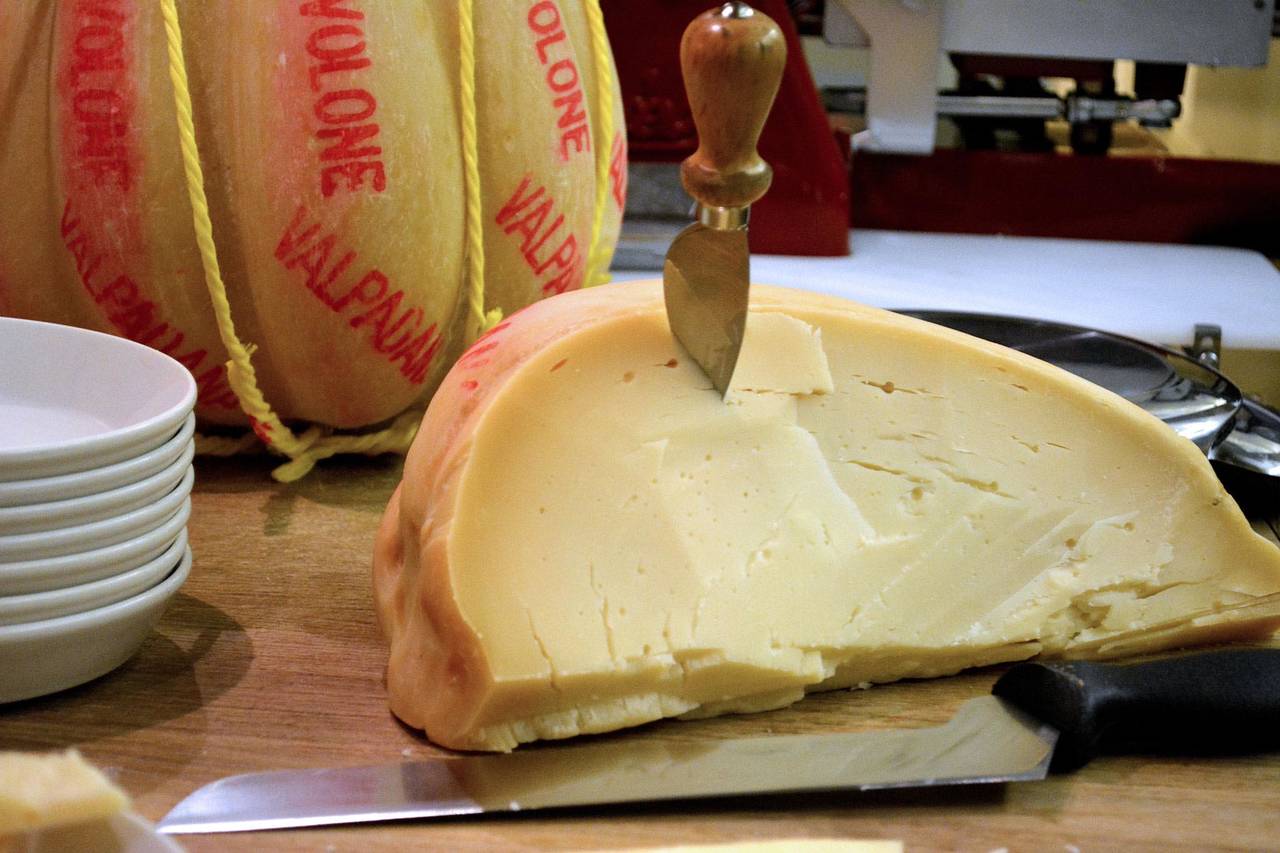 Provolone Valpadana Dop