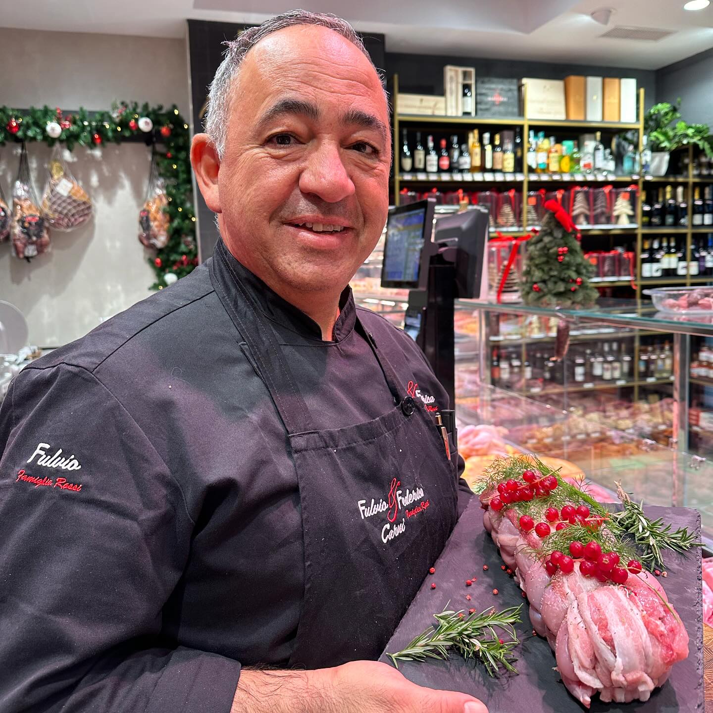 Fulvio Rossi, classe 19.., titolare elle macelleria Fulvio e Federica Carni